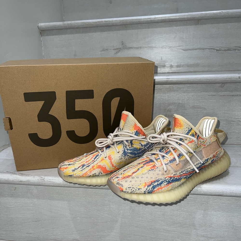 Yeezy Boost 350 V2 MX Oat size 6.5(mens) women size 8